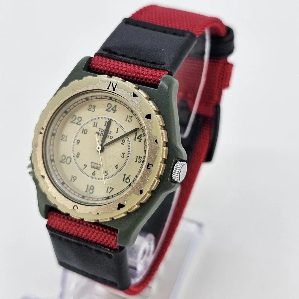 VTG Timex Field Men's Watch 38MM Cream Dial New Red Canvas Bands New Battery